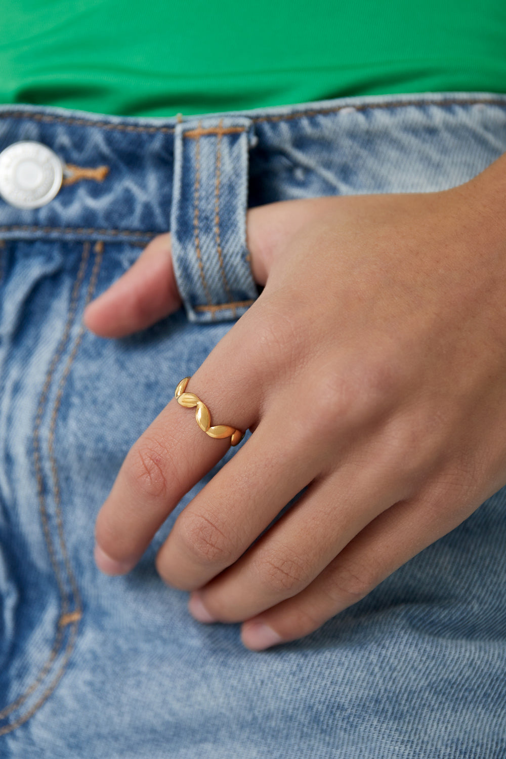 
Filo Slim Band Ring
