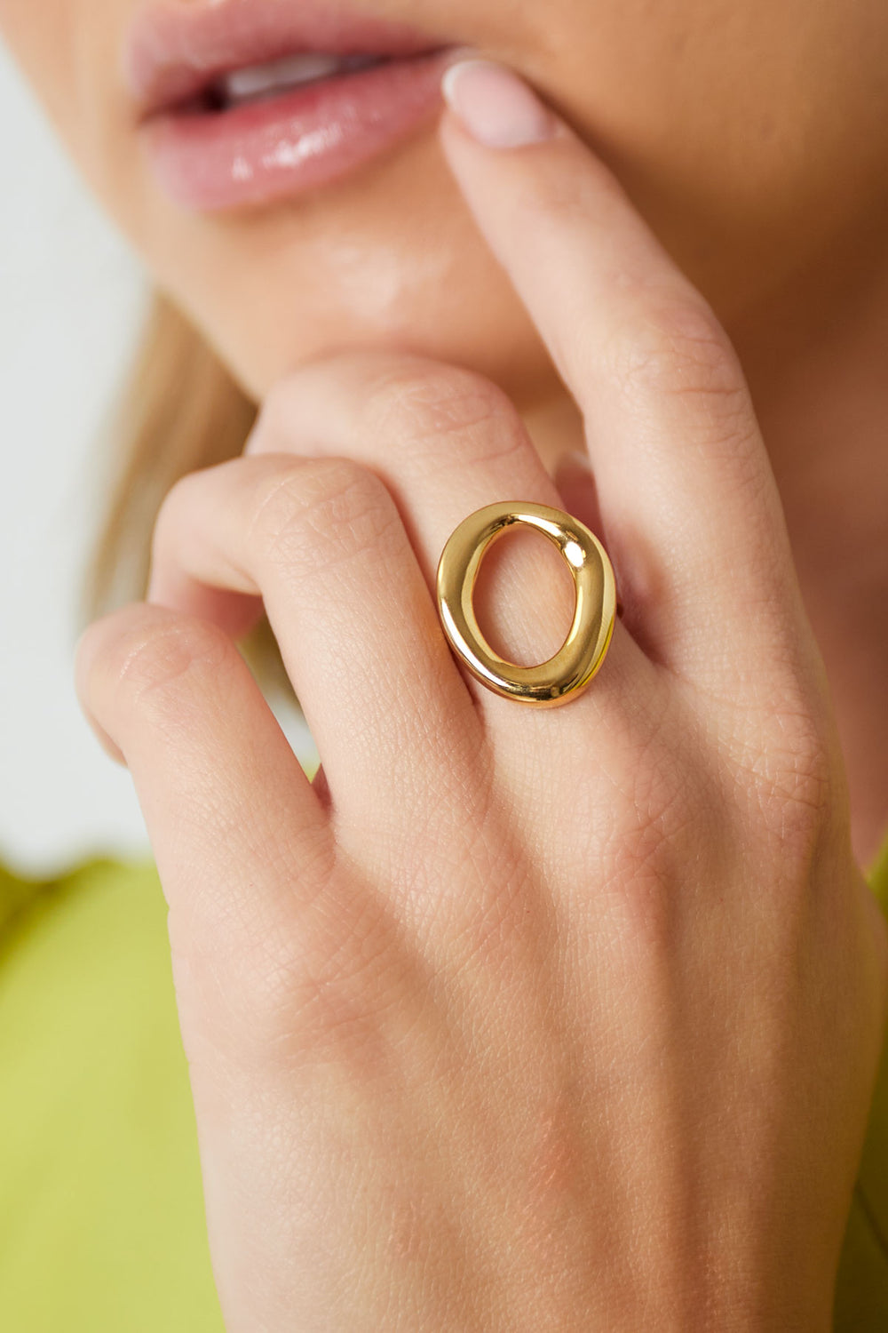 
Onda Statement Ring