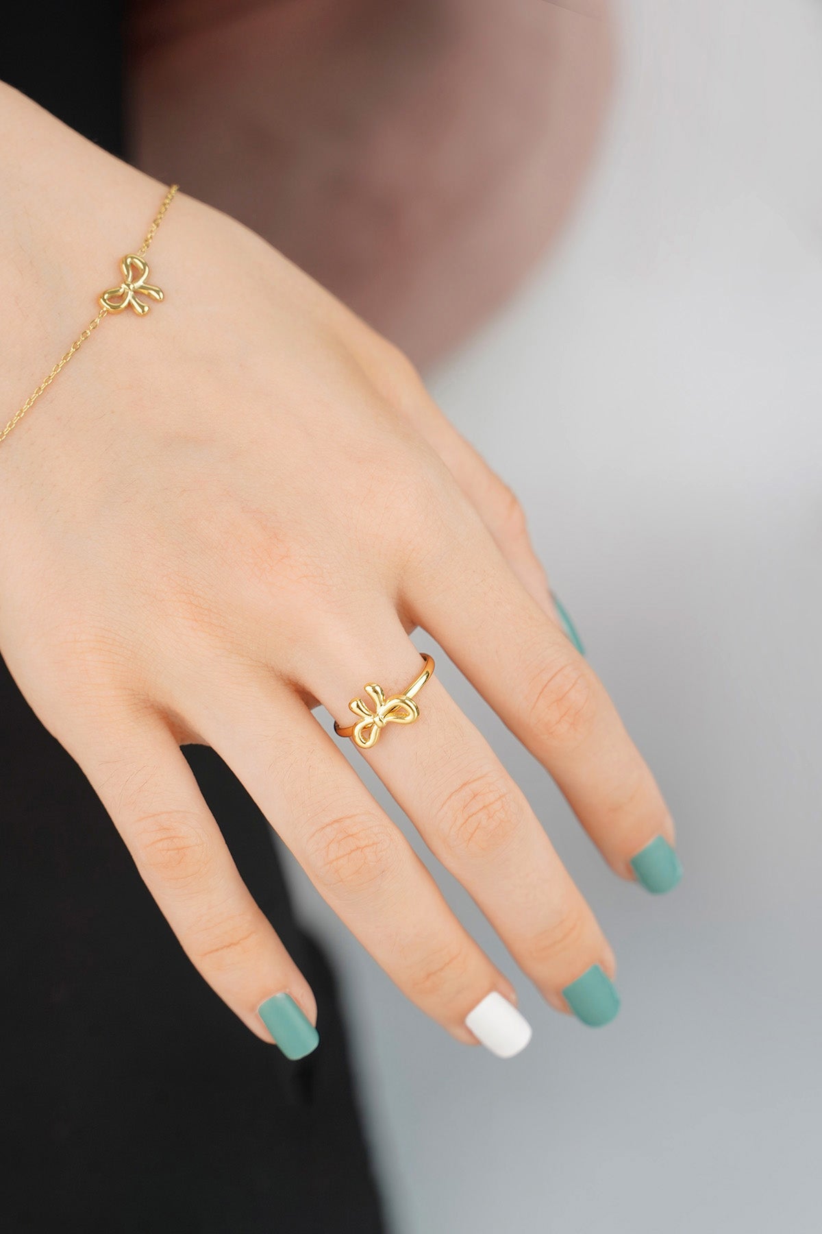 Slim Sculpted Ring — productfoto 5