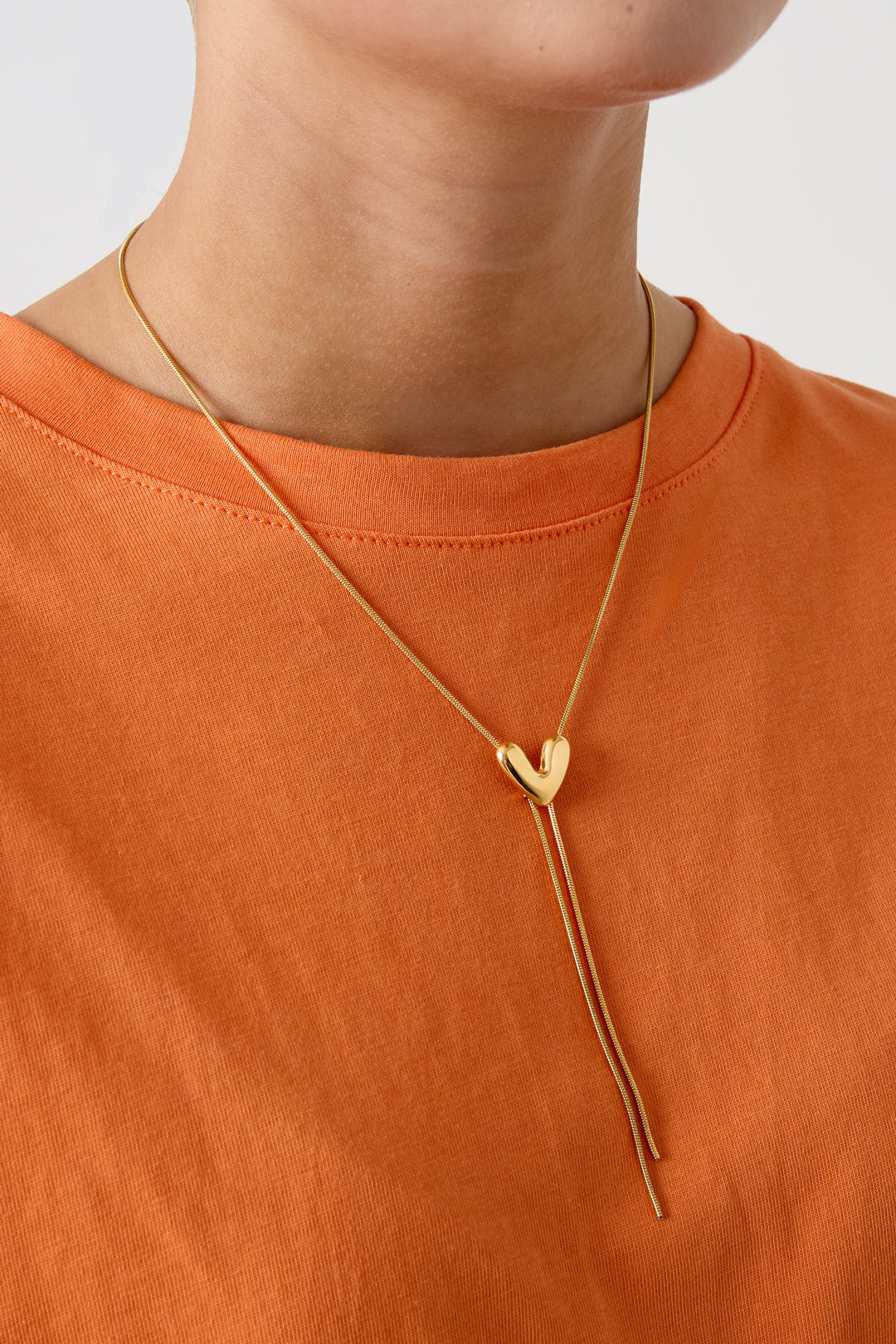 Heart Pendant Necklace — product view 2