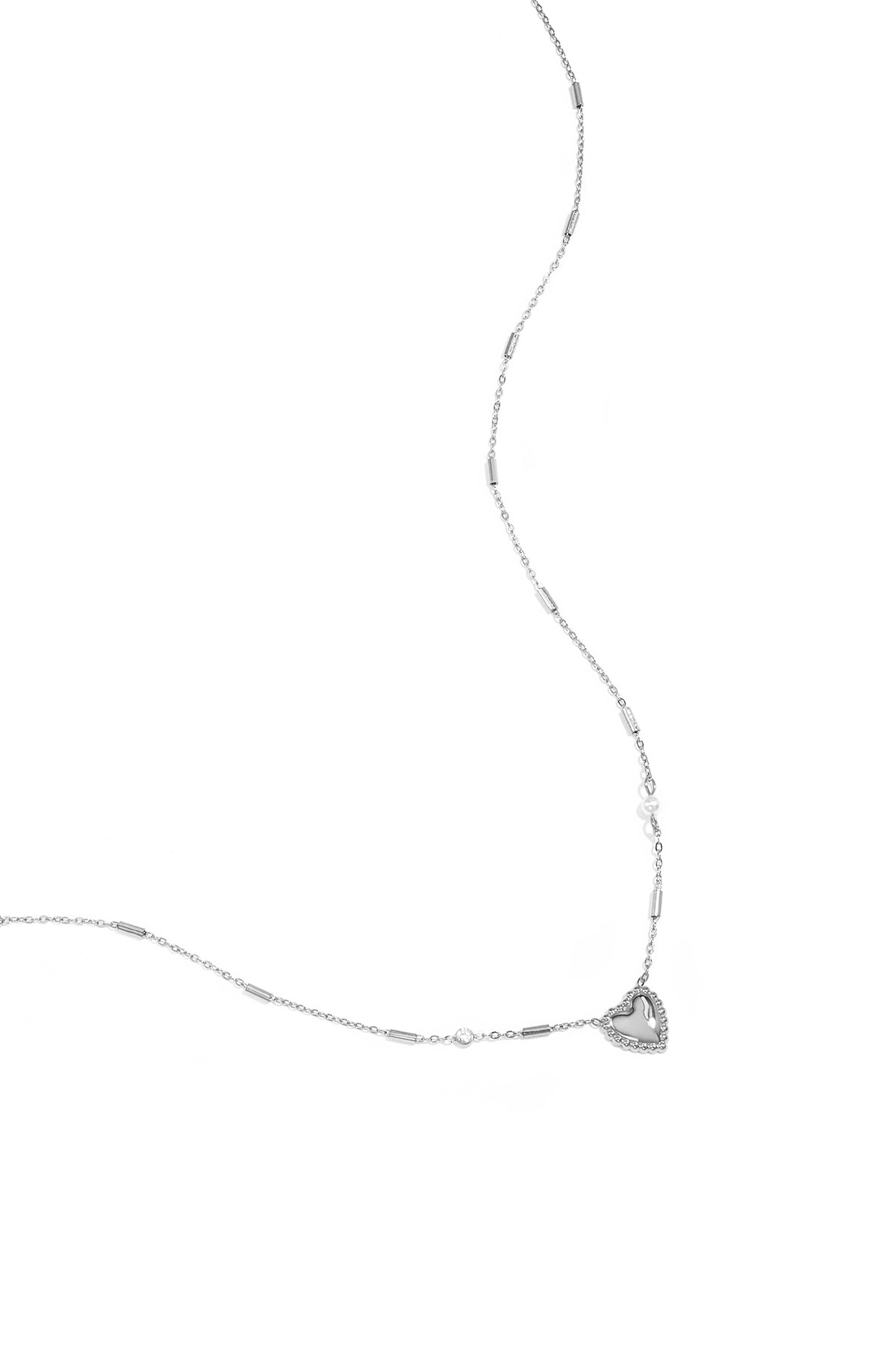 Statement Heart Necklace — productfoto 3