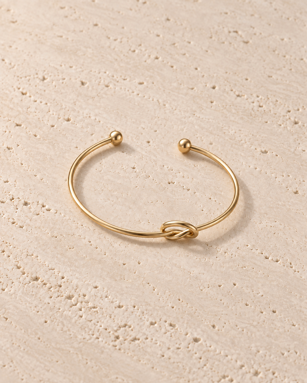 
Legame Knot Cuff