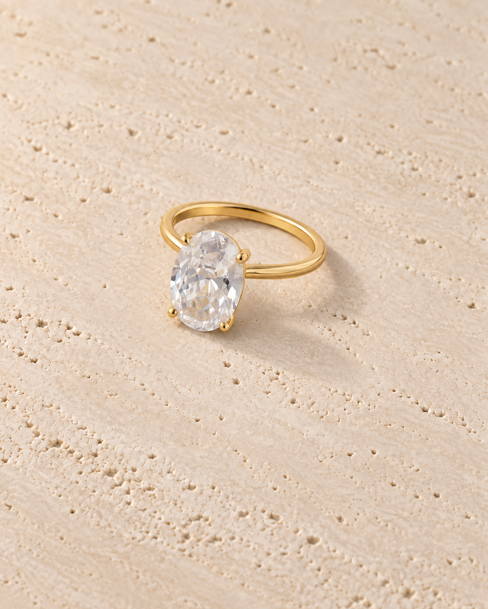 
Promessa Oval Ring
