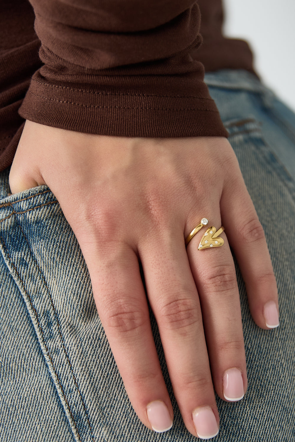 
Rhinestone Heart Ring